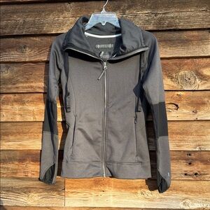 Mountain standard Colorado sweater thumb holes